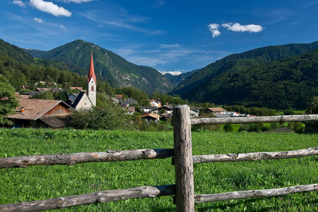 Historic Bircher Near Sterzing Aparthotel Campo di Trens